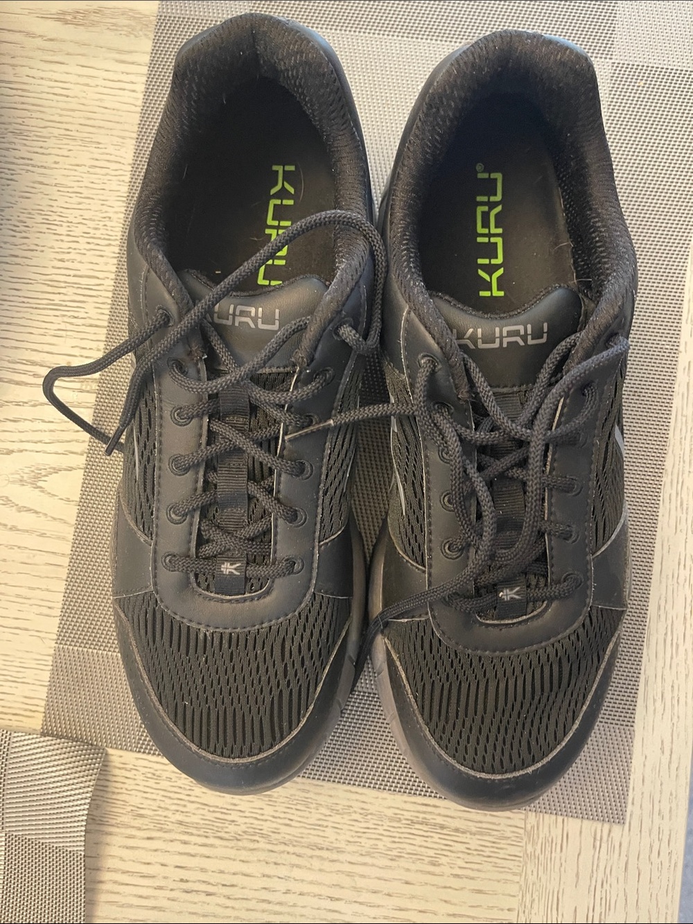 KURU Men's Black Mesh Lace-Up Comfort Sneakers KURU comfortable! - Picture 4 of 6